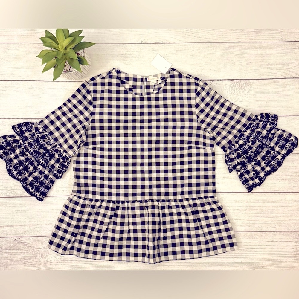 🌾 Crew cuts for‎ JCrew Gingham Blouse with Lace Sleeves